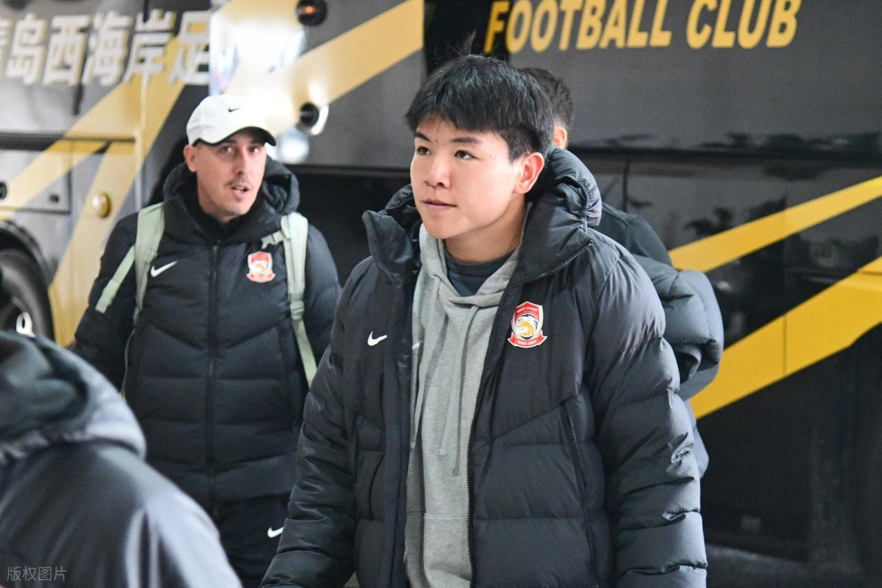 世界杯官网入口下载-官宣！当红国脚徐彬，从狼队租借英甲，可参加英甲+U21英超联赛